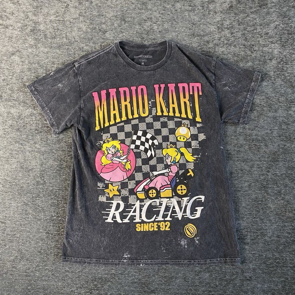 Mario Kart Peach Racing Boyfriend Fit Girls T-Shirt Size Medium